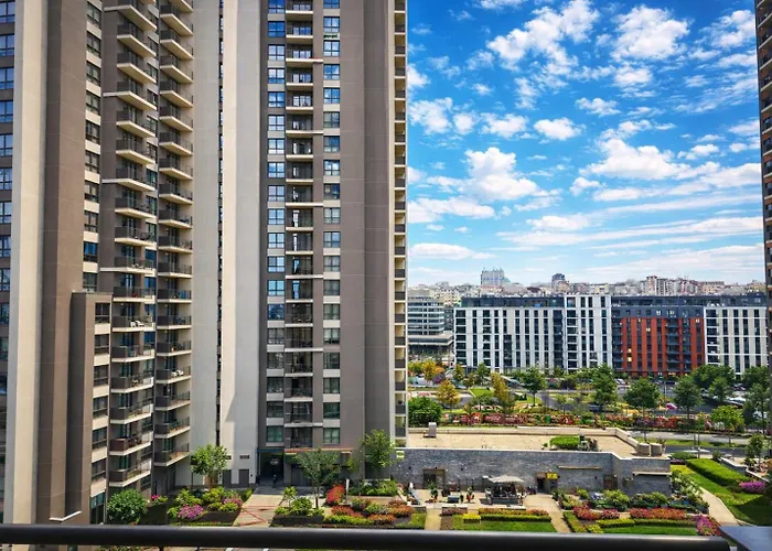 Arkadija Premium Waterfront Apartment *