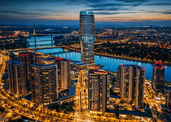 Arkadija Premium Waterfront Apartment *